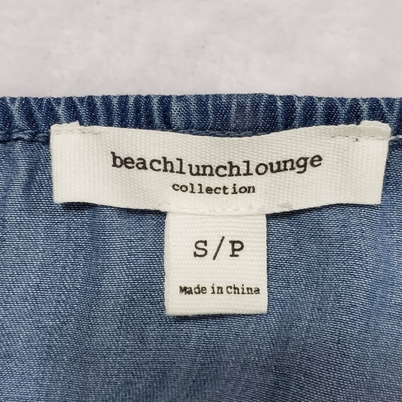 BeachLunchLounge  Chambray Off Shoulder Top Sz. Sm - Picture 6 of 7